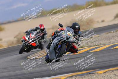 media/Dec-17-2022-SoCal Trackdays (Sat) [[224abd9271]]/Turn 15 (155pm)/